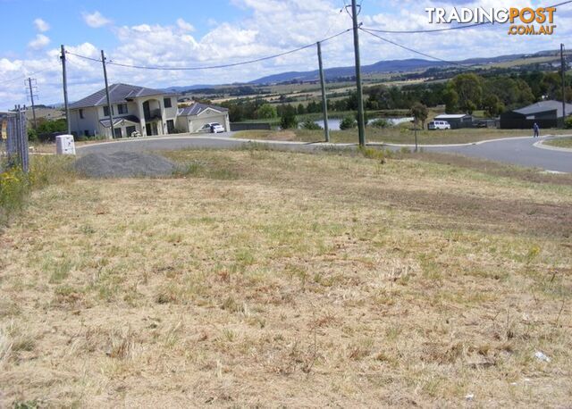 17 Melliodora Drive GOULBURN NSW 2580