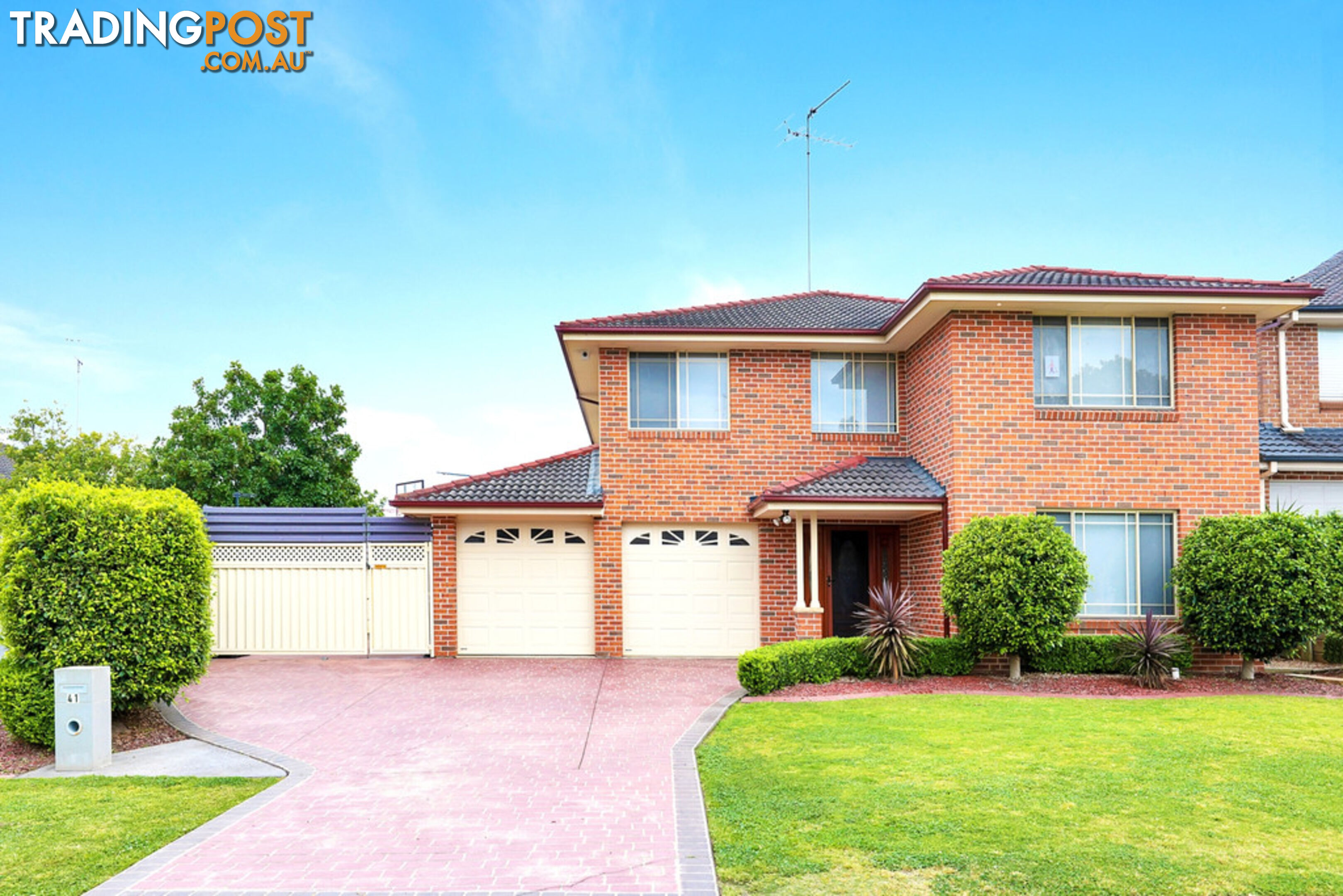 41 Waterford Way GLENMORE PARK NSW 2745