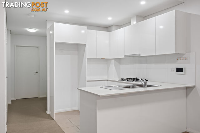 87 56 Lakeside Parade JORDAN SPRINGS NSW 2747 - photo 3 of 10