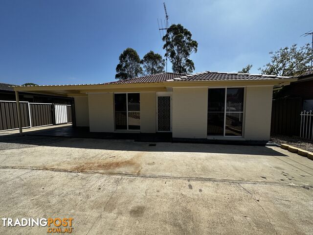 16 Hennesy Crescent SHALVEY NSW 2770