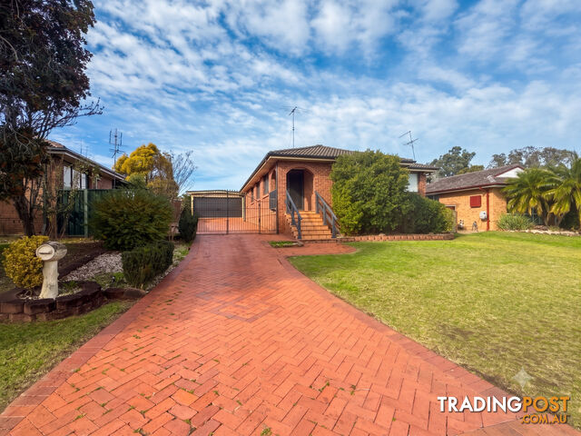 31 Kala Circuit ST CLAIR NSW 2759