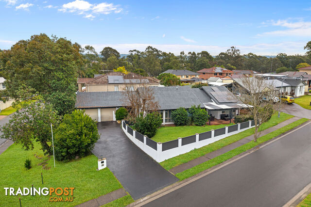 1 Devaney Avenue GLENMORE PARK NSW 2745