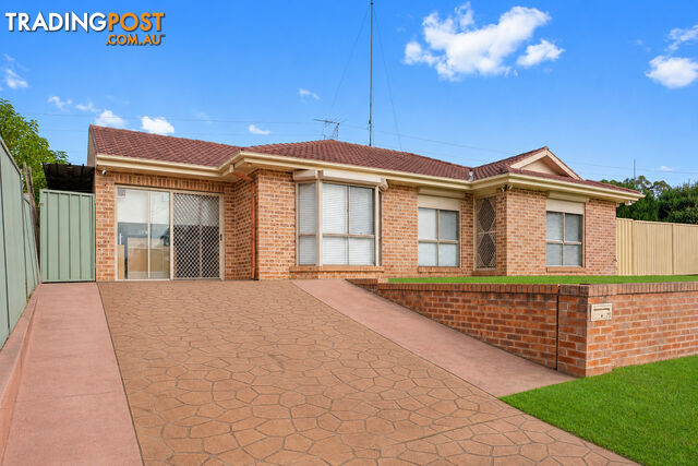 71 Woodlands Drive GLENMORE PARK NSW 2745