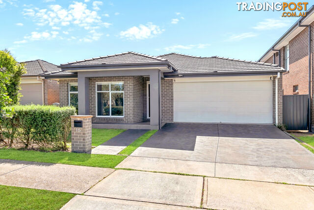 15 Private Circuit JORDAN SPRINGS NSW 2747