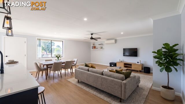 9 Hazel Close CRANEBROOK NSW 2749 - photo 2 of 13
