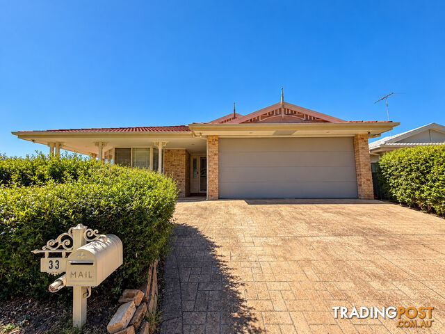 33 Sunningdale Drive GLENMORE PARK NSW 2745