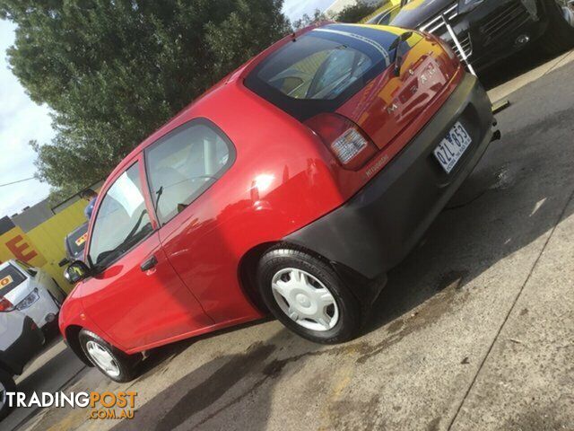 2001 Mitsubishi Mirage  CE MY2002 Hatchback - photo 5 of 15