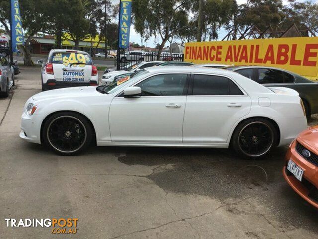 2012 CHRYSLER 300 SRT8 MY12 4D SEDAN - photo 2 of 18