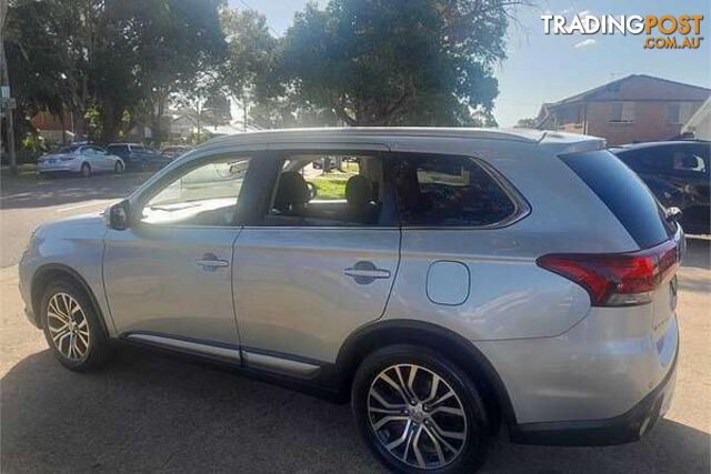 2015 MITSUBISHI OUTLANDER LS ZK WAGON