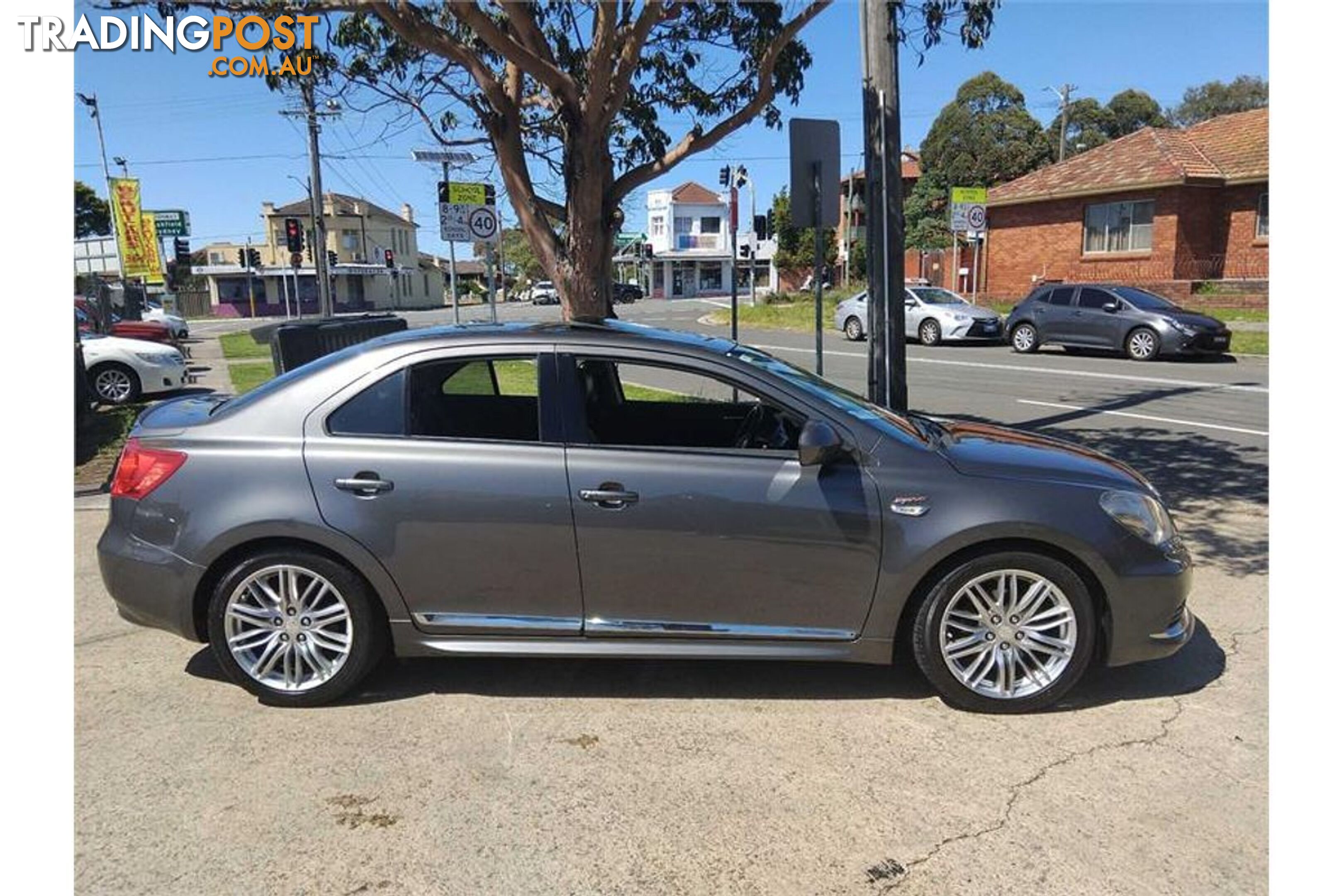 2010 SUZUKI KIZASHI SPORT FR SEDAN