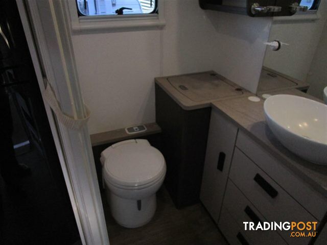2021 JAYCO JOURNEY OUTBACK CARAVAN 19.61-2.JY - photo 3 of 21