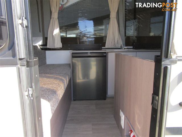 2026 JAYCO LARK CAMPER OB.CP-MY26 - photo 2 of 18