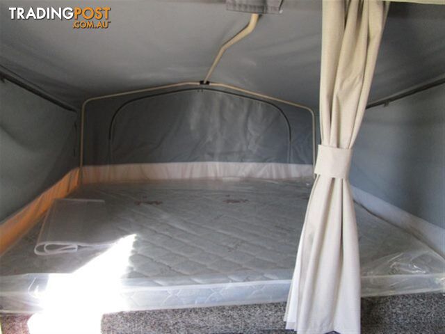 2026 JAYCO LARK CAMPER OB.CP-MY26 - photo 4 of 18