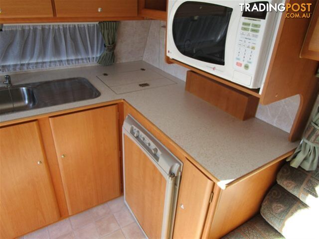 2004 JAYCO FREEDOM POP TOP 55.66-2 - photo 4 of 18