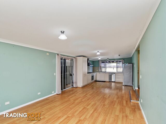 23 Cooma Street BAIRNSDALE VIC 3875 - photo 3 of 21