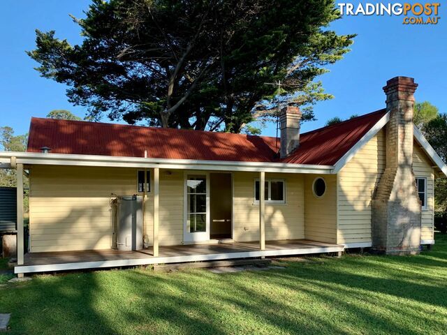 14 Pearce Street FERNBANK VIC 3864