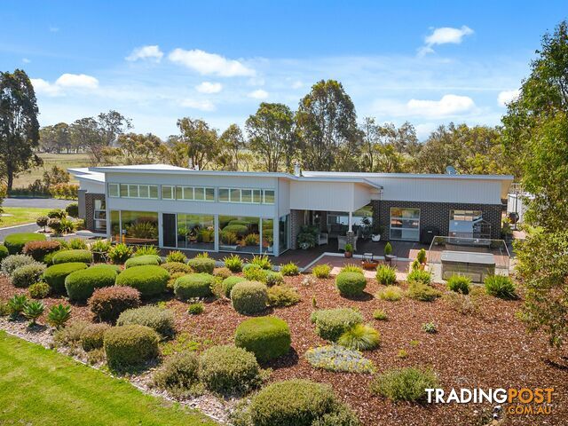 125 Williamson Road FORGE CREEK VIC 3875