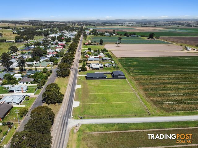 38 Main Road LINDENOW VIC 3865