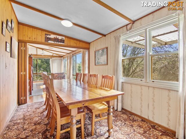 198 Watts Creek Road ENSAY VIC 3895