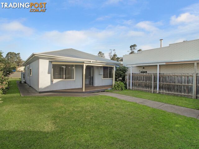 143 Main Road LINDENOW VIC 3865