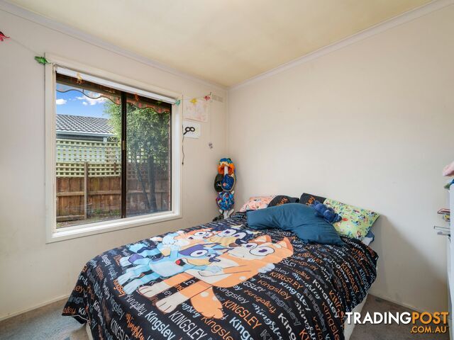 9 White Court EAGLE POINT VIC 3878