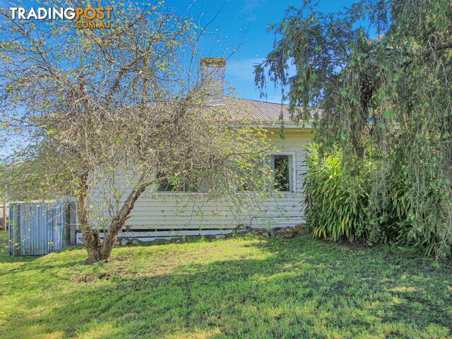 61 Great Alpine Road BRUTHEN VIC 3885