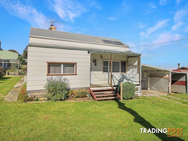 8 King Street BRUTHEN VIC 3885