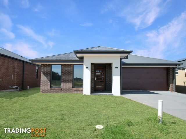 16 Rose Court EAST BAIRNSDALE VIC 3875