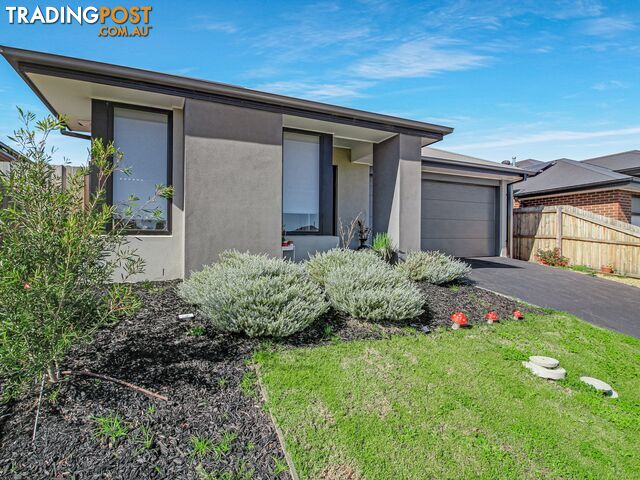 18 Bottlebrush Way LUCKNOW VIC 3875