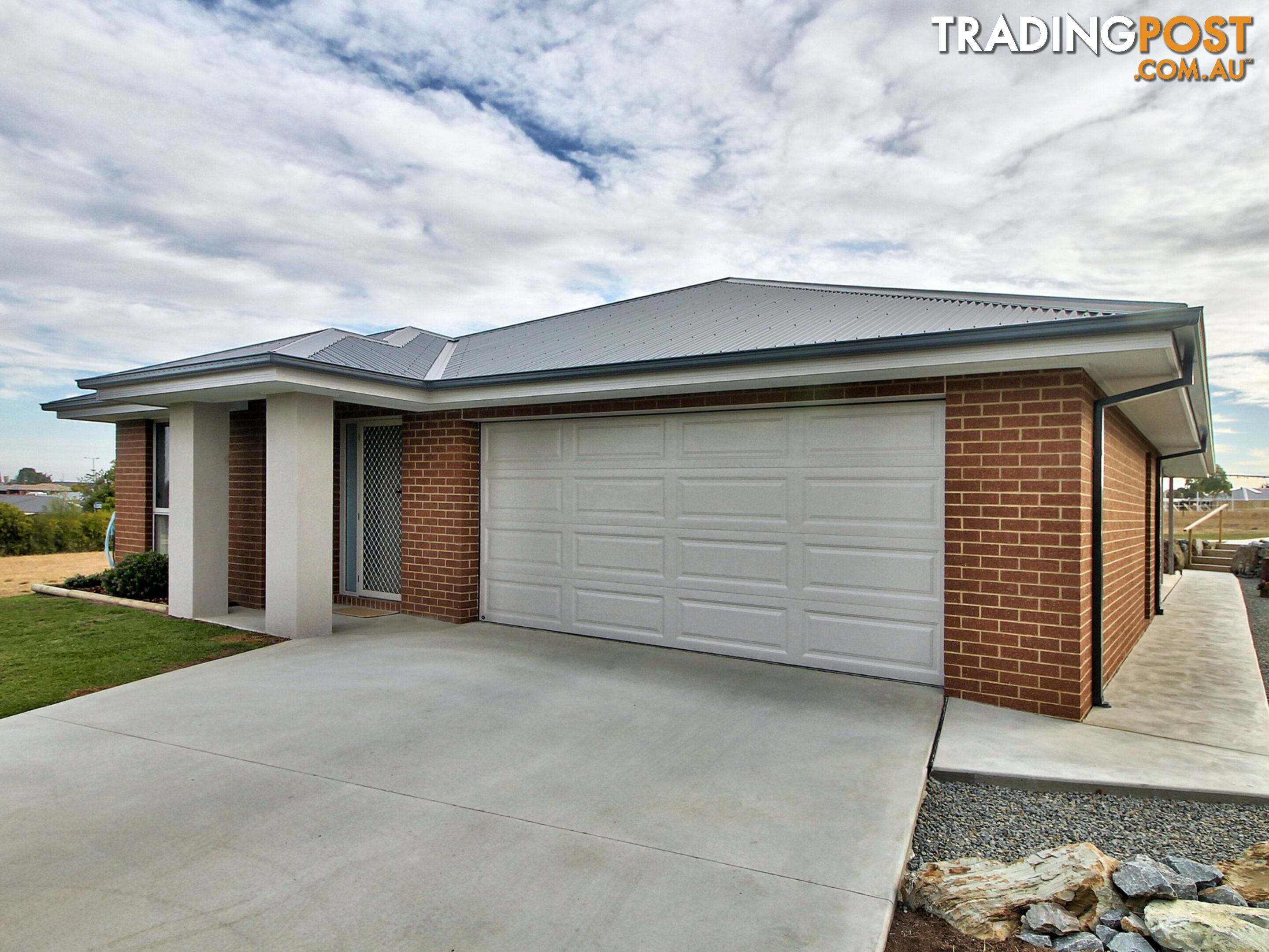 11 Wilpena Court EASTWOOD VIC 3875