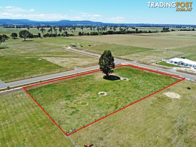 39 Hawkins Crescent LINDENOW SOUTH VIC 3875