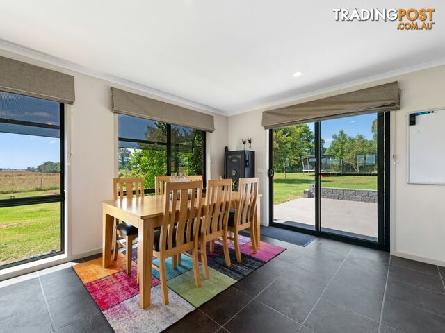 646 Lindenow-Glenaladale Road LINDENOW SOUTH VIC 3875