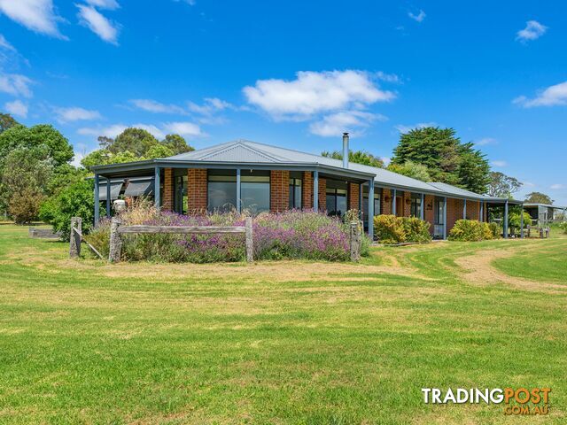 646 Lindenow-Glenaladale Road LINDENOW SOUTH VIC 3875