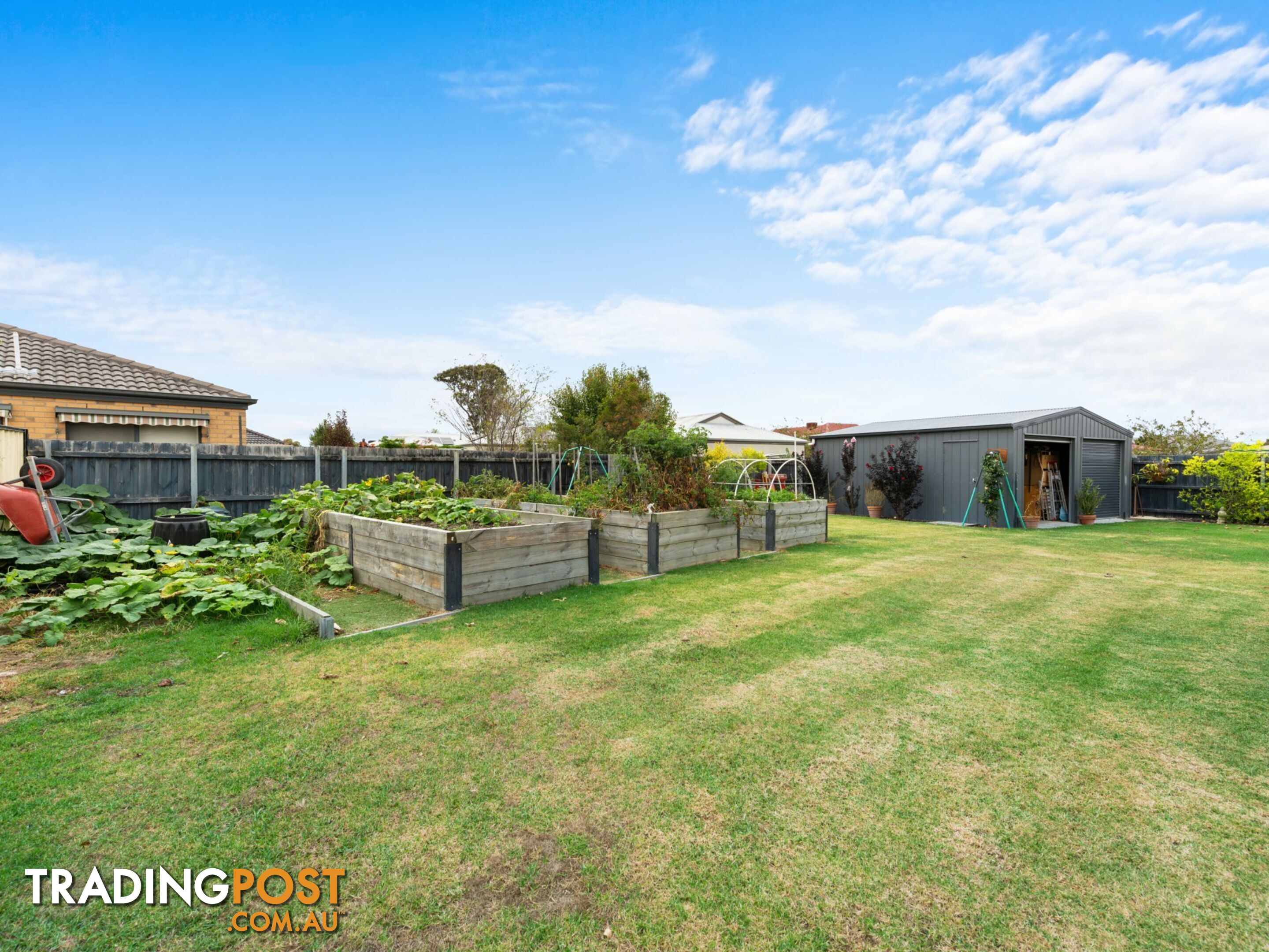 64 Gatehouse Drive EASTWOOD VIC 3875