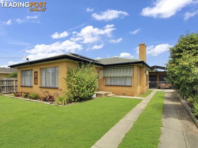 9 Dean Street BAIRNSDALE VIC 3875