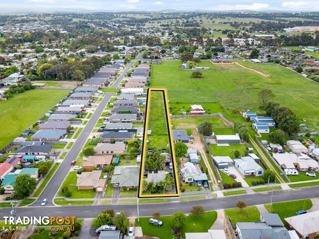 33 Crooke Street EAST BAIRNSDALE VIC 3875