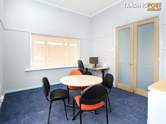 37 Macleod Street BAIRNSDALE VIC 3875 - photo 2 of 10