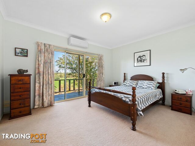 17 Bluff Court EASTWOOD VIC 3875