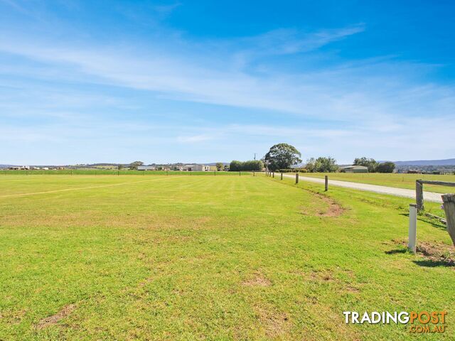 38-44 Main Road LINDENOW VIC 3865 - photo 5 of 8