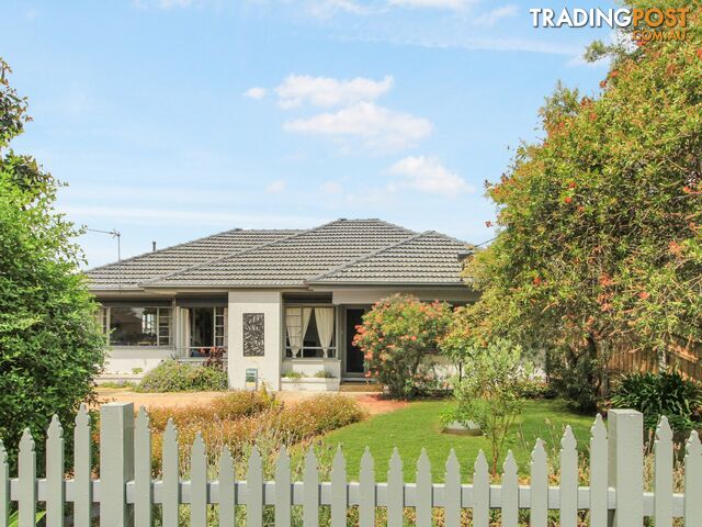 41 Macrae Street EAST BAIRNSDALE VIC 3875