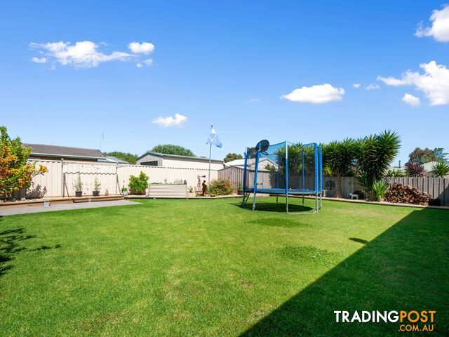 9 Maneroo Court EASTWOOD VIC 3875