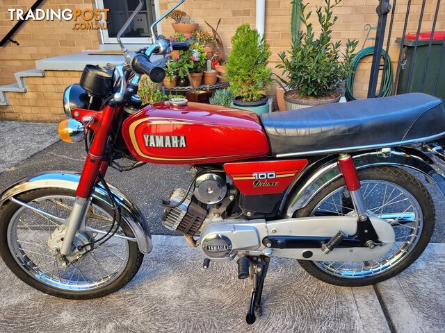 1980 Yamaha DX100