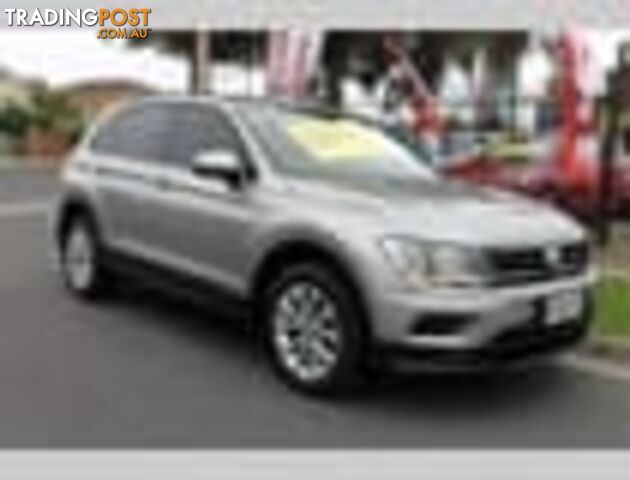 2017 VOLKSWAGEN TIGUAN 110 TSI TRENDLINE 5NA SUV, 4 DOORS, 5 SEATS