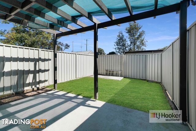 2/24 Carroll Avenue CESSNOCK NSW 2325