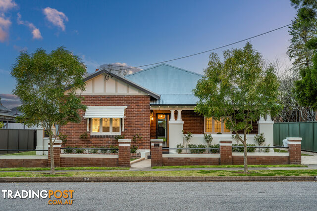 29 Roxburgh Street LORN NSW 2320