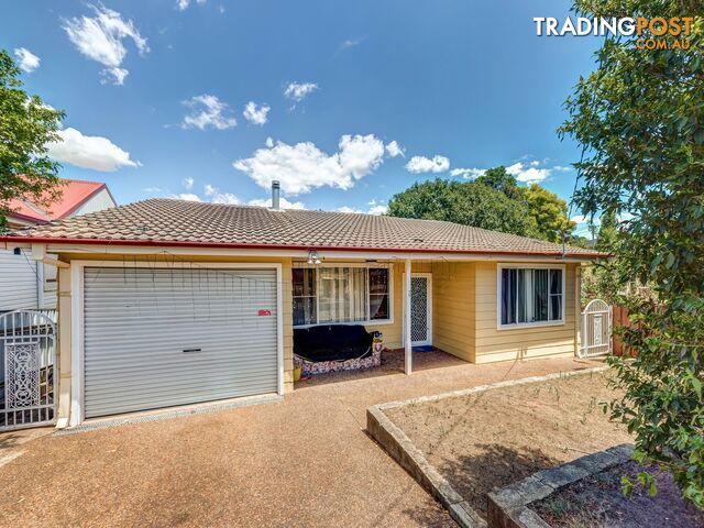 70 Gillies Street RUTHERFORD NSW 2320