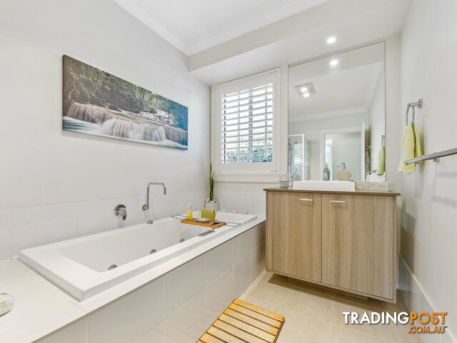 19 Hinchinbrook Close ASHTONFIELD NSW 2323