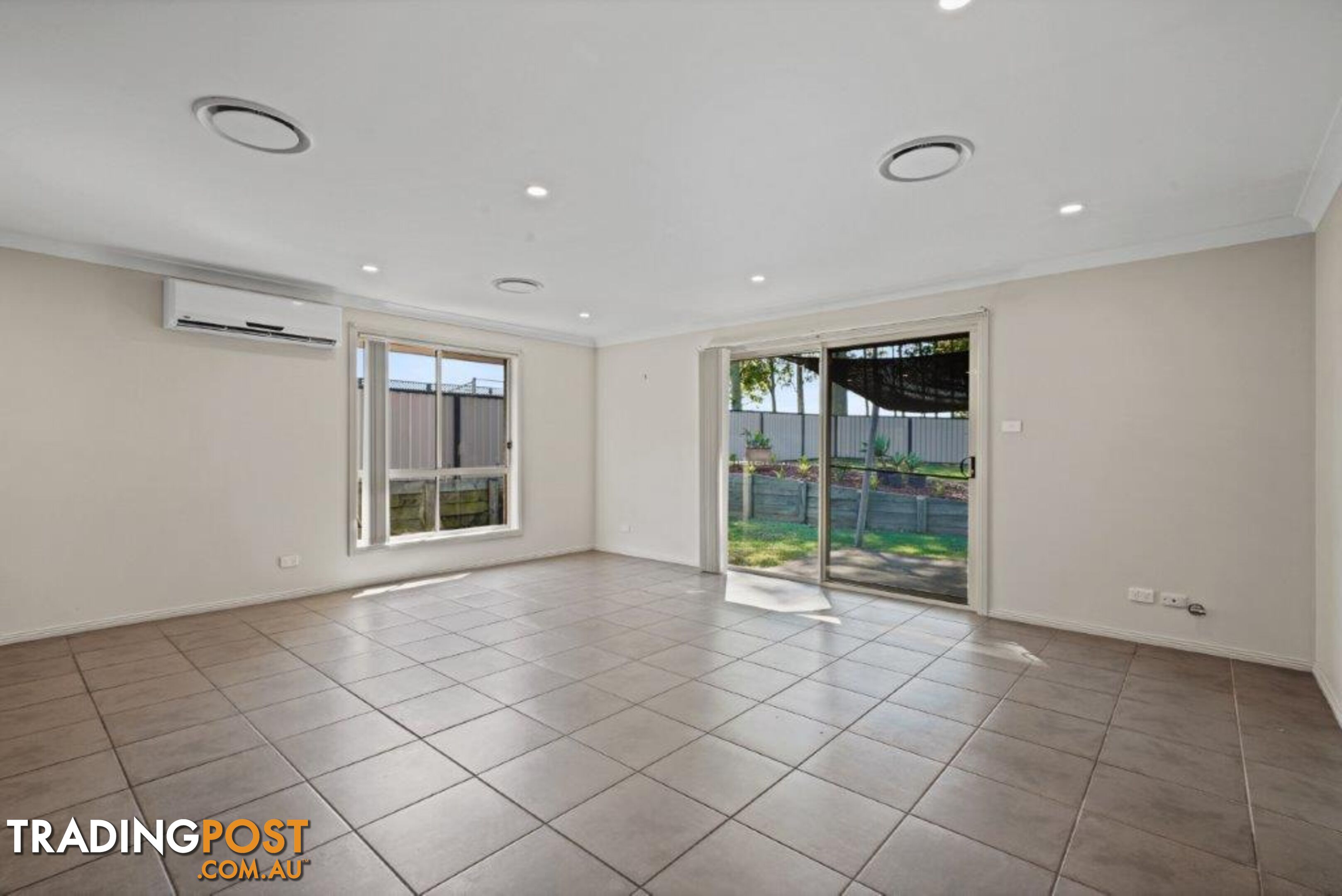 4 Pumphouse Crescent RUTHERFORD NSW 2320