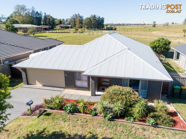 33 Dunnart Street ABERGLASSLYN NSW 2320