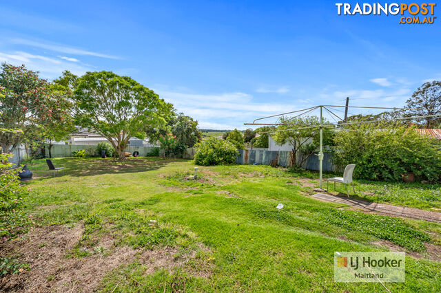 112 & 114 New England Highway RUTHERFORD NSW 2320